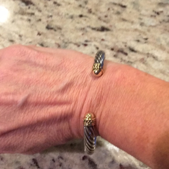David Yurman Cable Bracelet - Picture 3 of 6